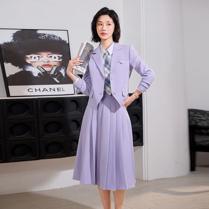 

Светло-фиолетовый короткий пиджак в студенческом стиле с плиссированной юбкой, модный костюм для женщин, молодежный и элегантный серый формальный костюм для интервью