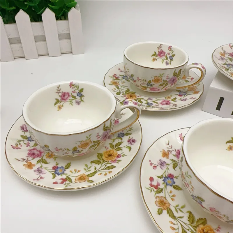 

High Aesthetic 90ml Espresso Cup Set 6 Cups 6 Saucers European Ceramic Cup Saucer Gift Box Exquisite for Home Afternoon Tea