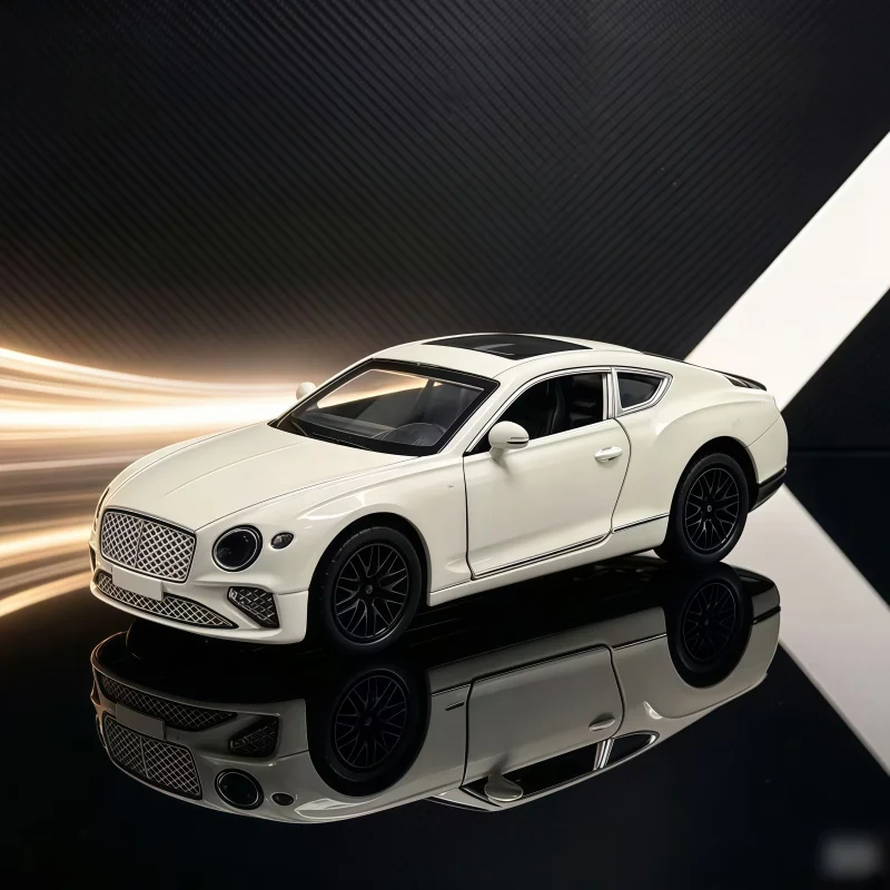 1 / 36 Imitation European Luxury coupe Alloy Car Model, Four Colors Available, Two Doors Can Be Opened, Equipped with Rear Tail,
