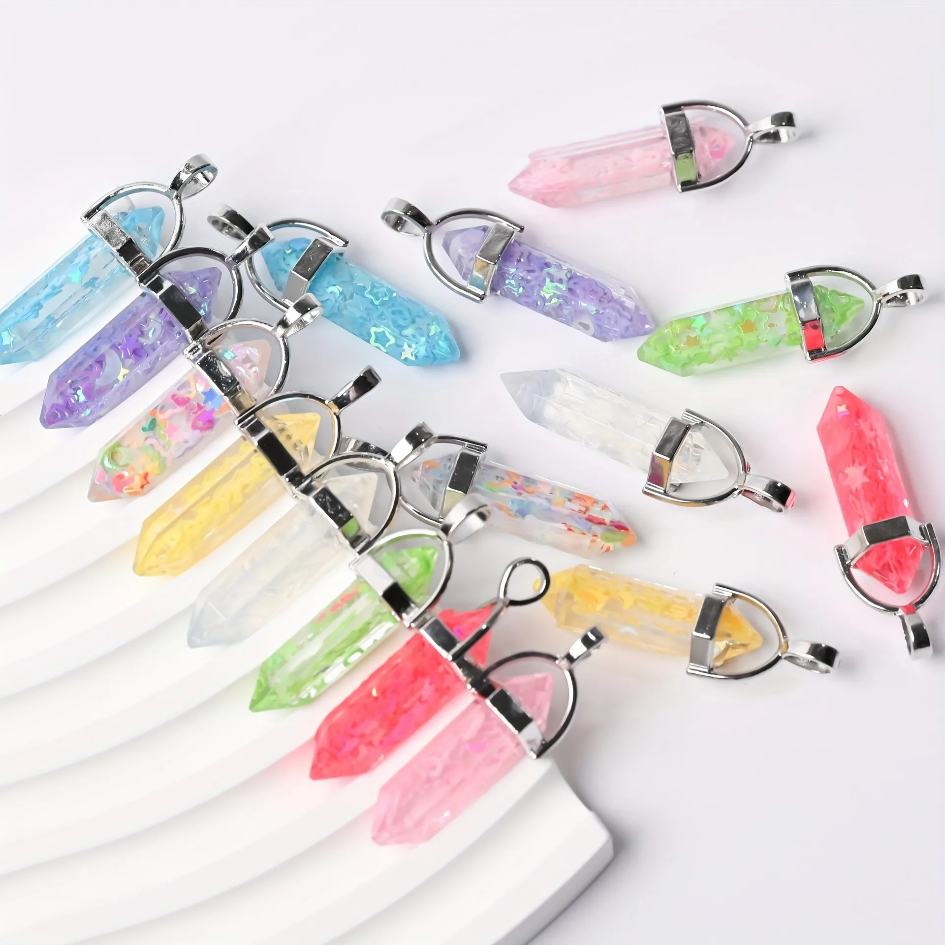 10pcs Glow-in-the-Dark Sequin Resin Hexagonal Pendant, DIY Necklaces, Earrings, Keychains, and Other Jewelry Accessories.