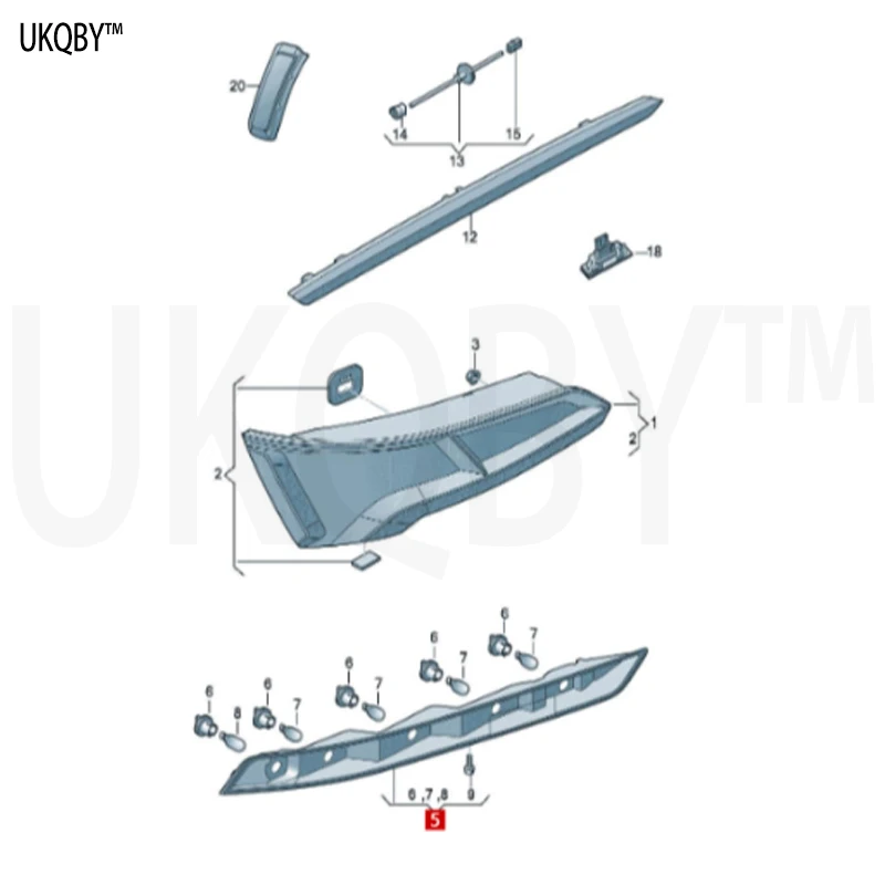 Rear bumper light assembly 4 lamp sockets domestic version R 80A945069A 80A945069D 80A945069 80A945070 80A945070B