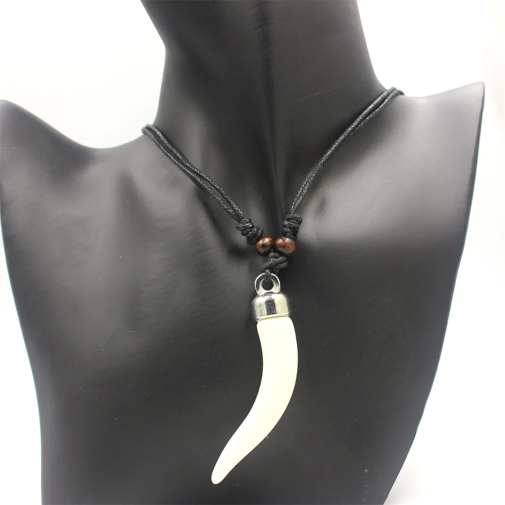 Funky Acrylic Wolf Fang Pendant Necklace Adjustable Necklaces for men women\'s fashion Jewelry Gift