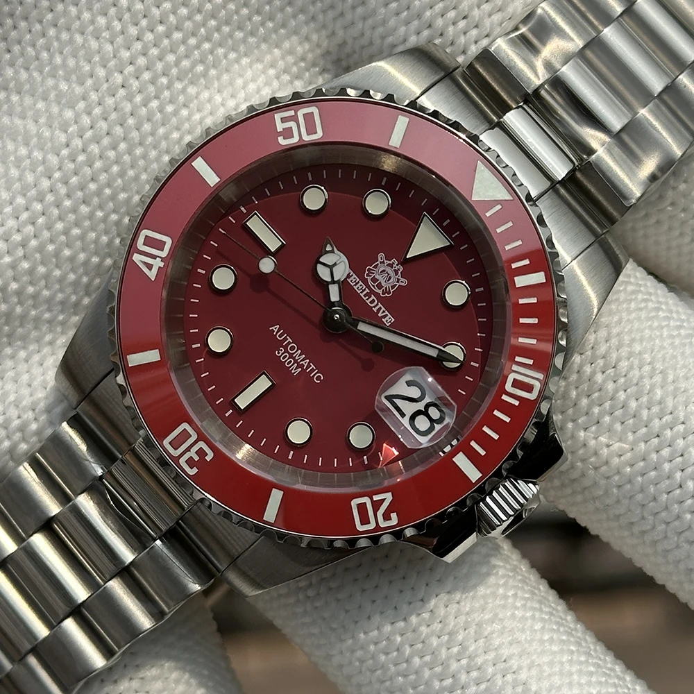 STEELDIVE Men Diver Watch Automatic Mechanical Wristwatch 300m Waterproof BGW-9 Luminous Sapphire NH35 120 Clicks Ceramic Bezel