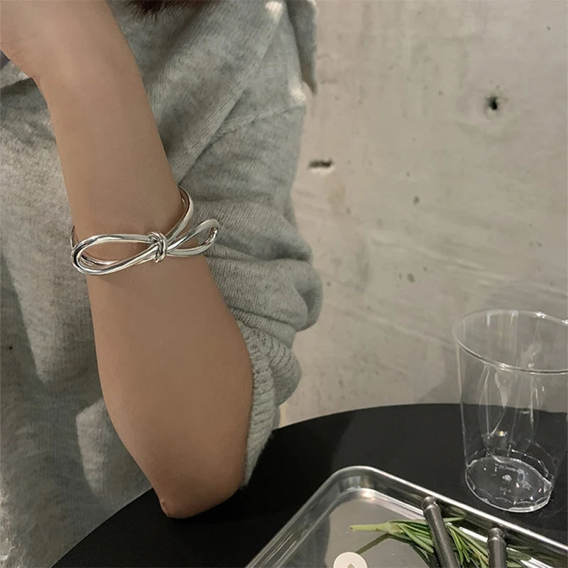 VENTFILLE Silver Color Bowknot Bracelet for Women Girl Birthday Gift Charm Vintage Elegant Jewelry Dropshipping Wholesale