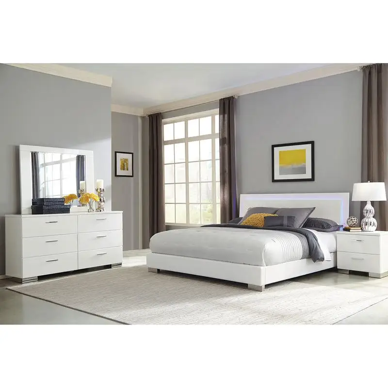 

4-Piece Queen Bedroom Set in White High Gloss Finish - Contemporary Design and Sleek Style for Modern Homes