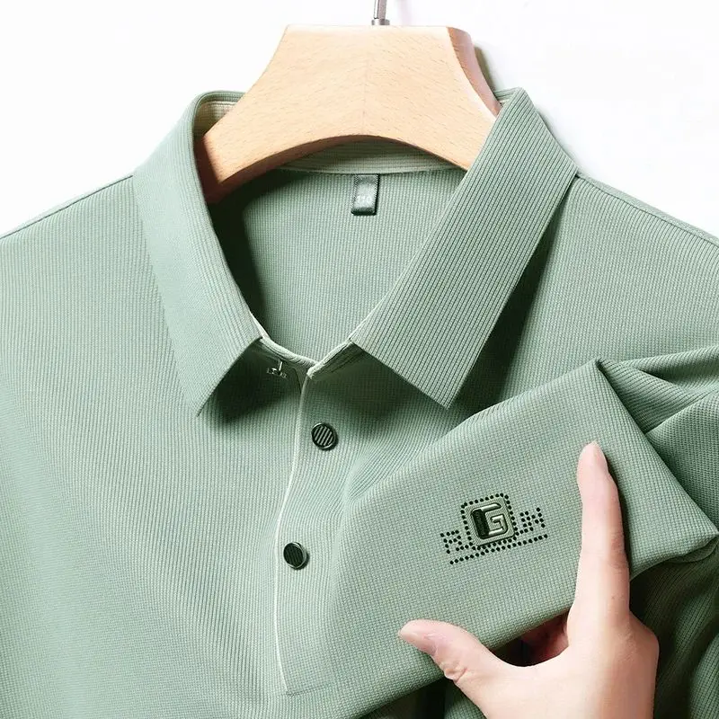 New Men's Business Casual Long Sved Shirt with Badge Soli Cool Feeling Three-acetate Fiber City Walk Suitable Cleanfit Style