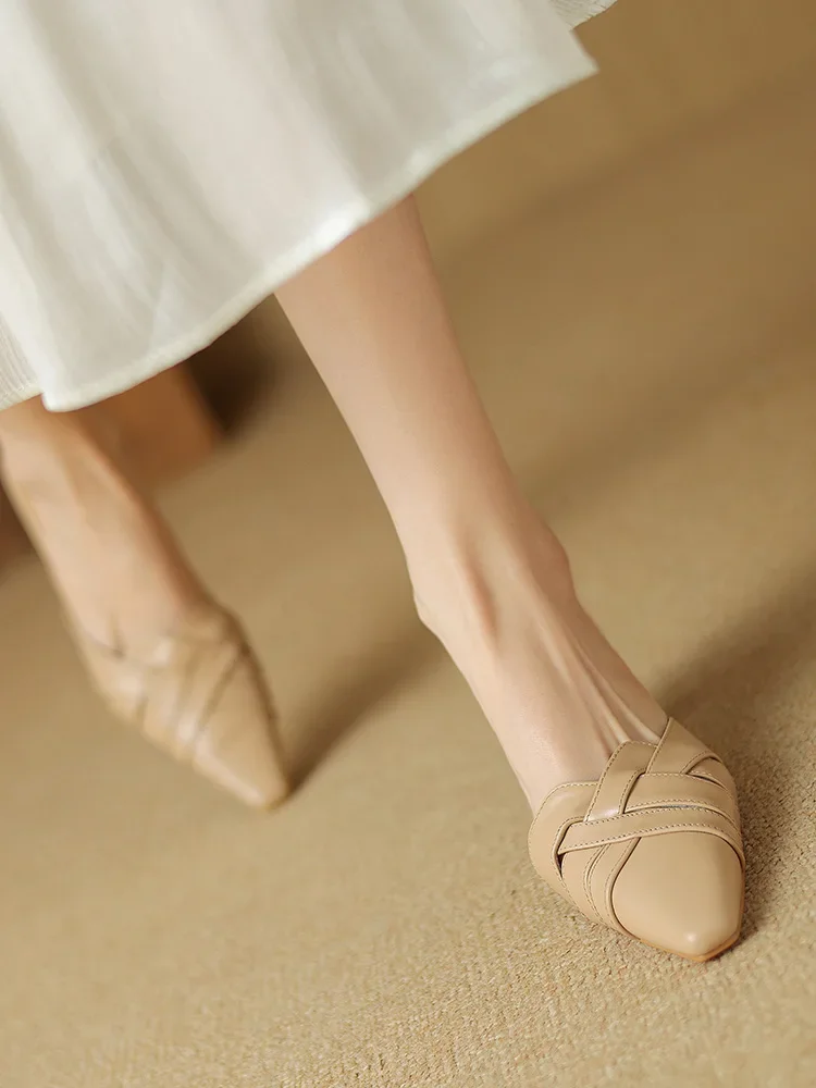 

Women's Leather Slippers Summer Outdoor Wear High-End Feeling Thick Heel Real Leather Half Wrap Head High Heel Woven for Skir...