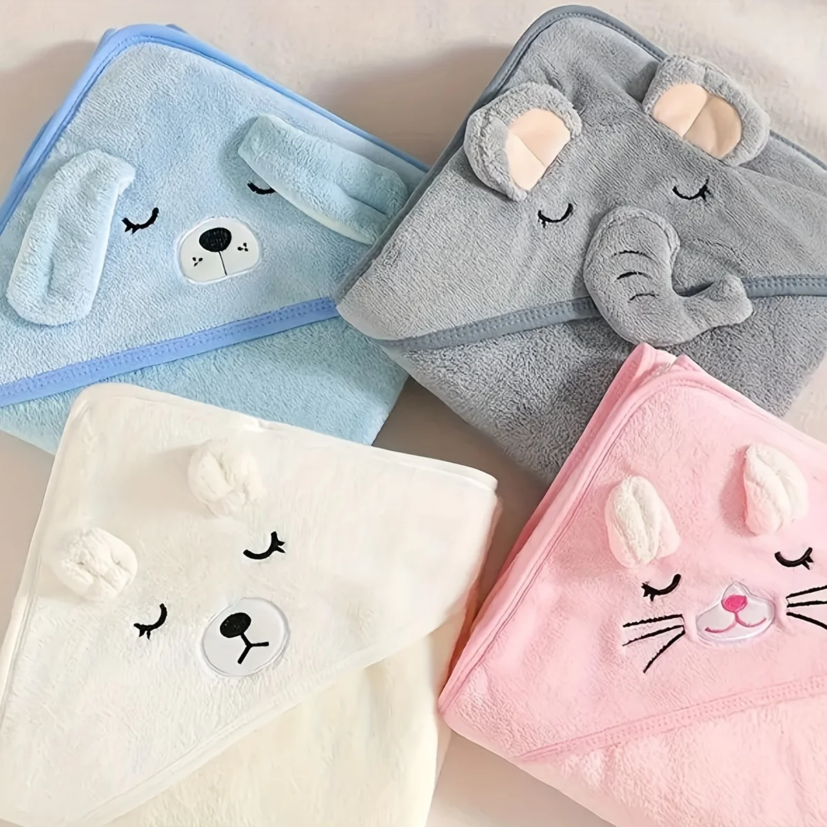 

Adorable Cartoon Designs for Baby Bath Towels And Hooded Bathrobes Blankets That Are Highly Absorbent Soft And Gentle on The