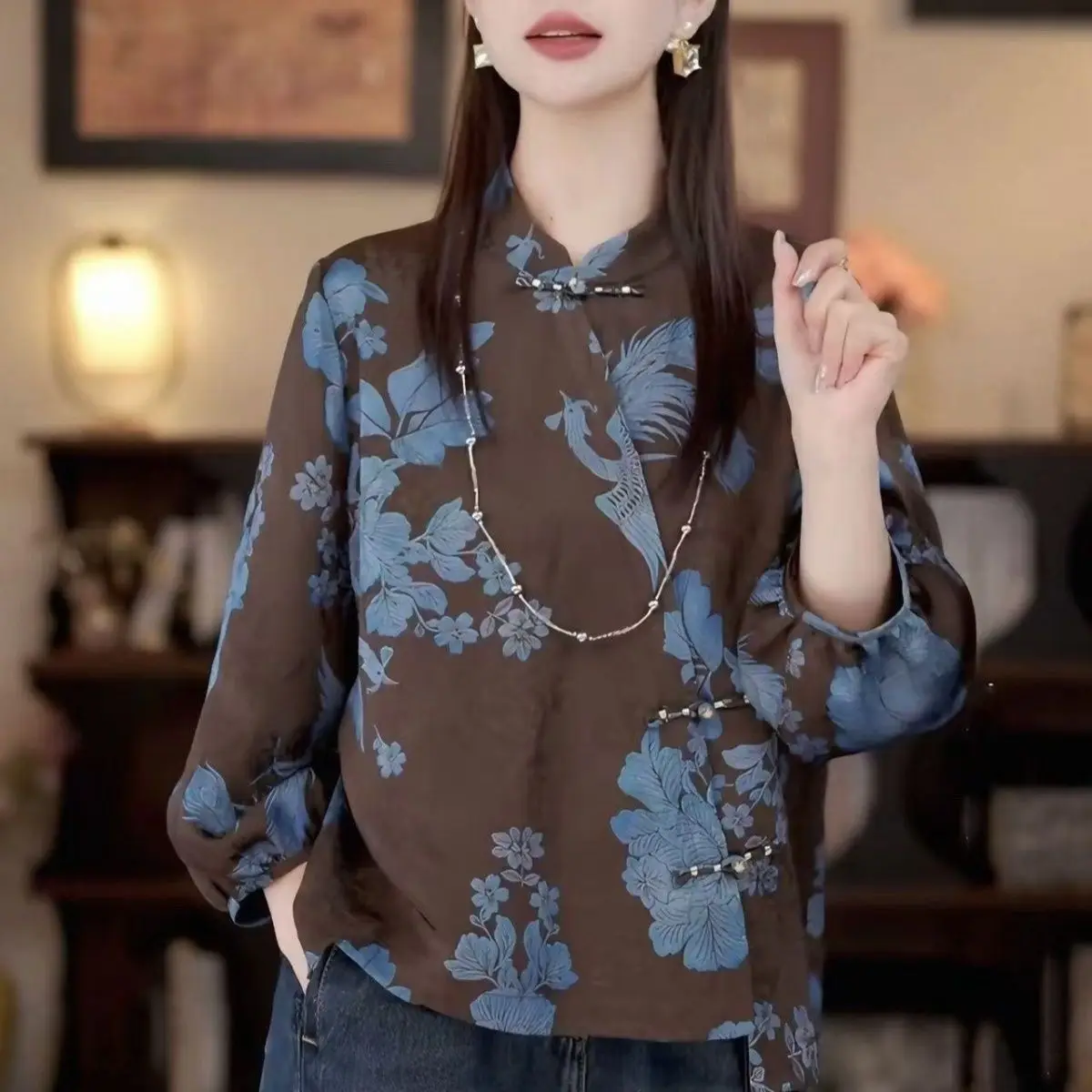 

New Chinese Style Long Sleeved Top For Autumn Fashionable And Atmospheric Leaning Towards Chinese Style Top For Women
