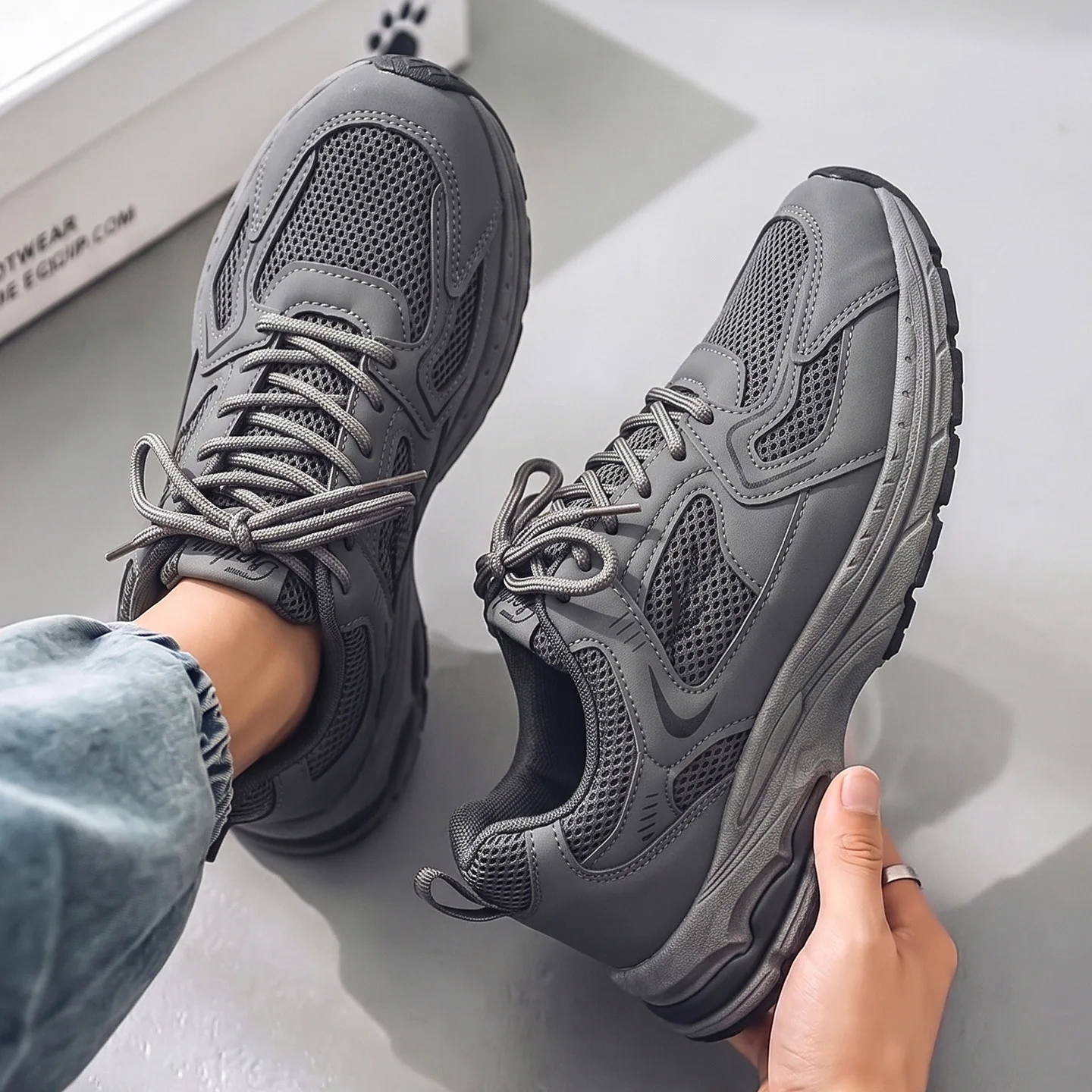 Men's Autumn Fashionable Versatile Comfortable Casual Shoes Leather Mesh Splicing Breathable Soft Sole Lightweight Running Shoes
