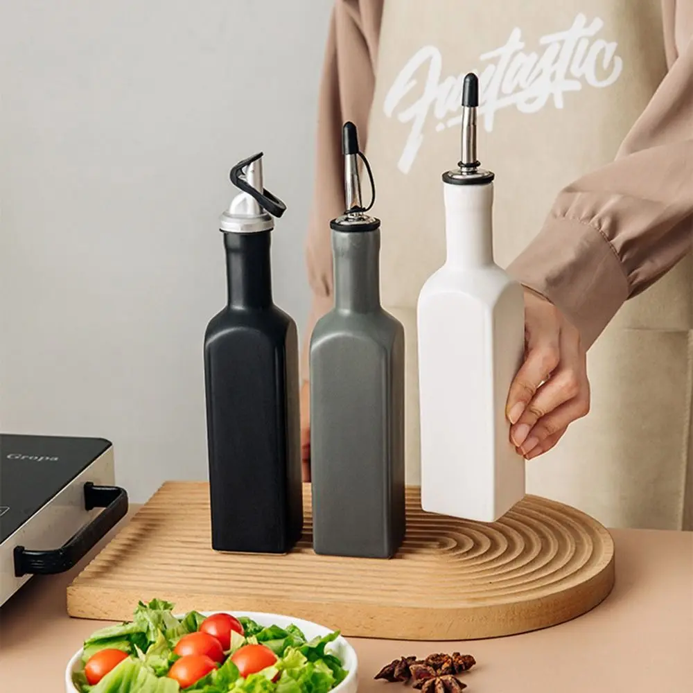 Reduce Oxidation Ceramic Olive Oil Dispenser Bottle Empty Modern Design Kitchen Sauce Pot Pour Spout with Label Stickers