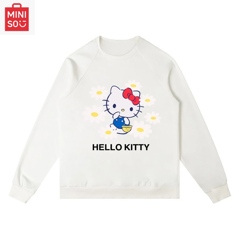 

MINISO collaborates with Hello Kitty printed hoodies. Long-sleeved, loose, cartoonish, casual and cute for girls and boys