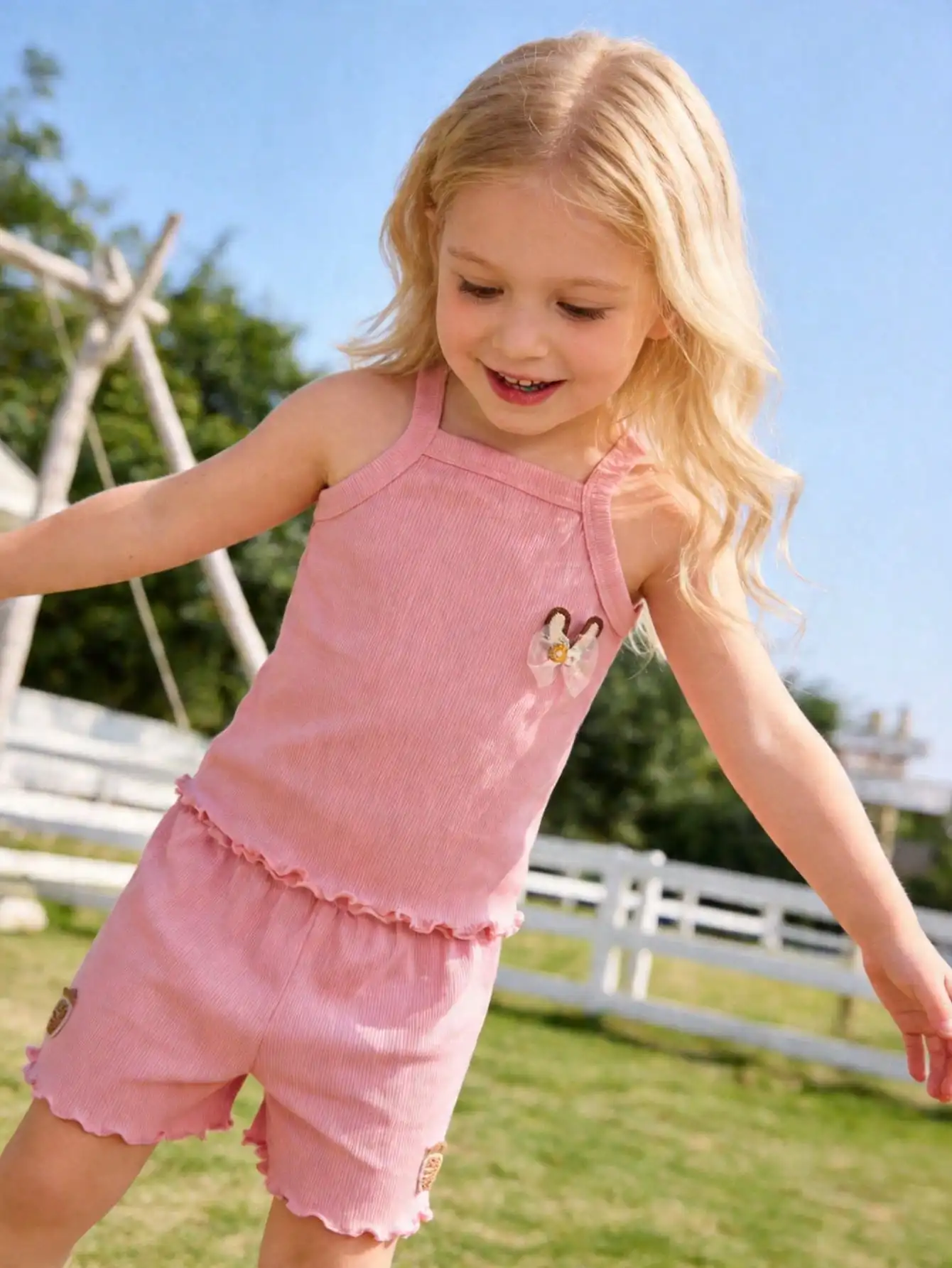 2-teiliges Set für Mädchen, geripptes Cami-Top + Shorts, süßes Häschen- und Karotten-Stickerei-Outfit, Polyester-Spandex, Sommer, lässige Kinderkleidung, 2–11 Jahre – Detail 4