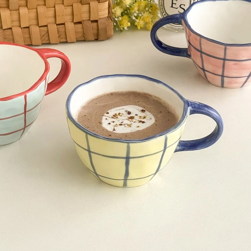

2025 New Internet-Famous High-Aesthetic Artistic Coffee Cup Home High-End Checkered Ceramic Cups Niche Afternoon Tea Mugs