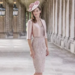 Elegant Pale Pink Mother Dresses Short Lace Two Pieces Wedding Guest Gowns with Jacket of the Groom V Neckline