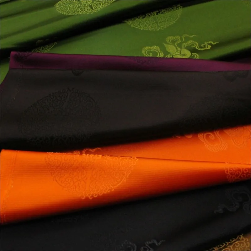 رداء على الطراز الصيني وشريط حريري مزخرف من قماش الجاكار المزخرف #4