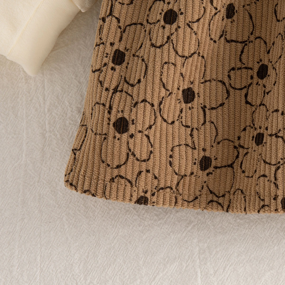 Meisjesjurk Lente en herfst Volledige print Bloem Patchwork Babymeisjesjurk met lange mouwen Leuke cartoonprinses Babyjurk Babymeisje