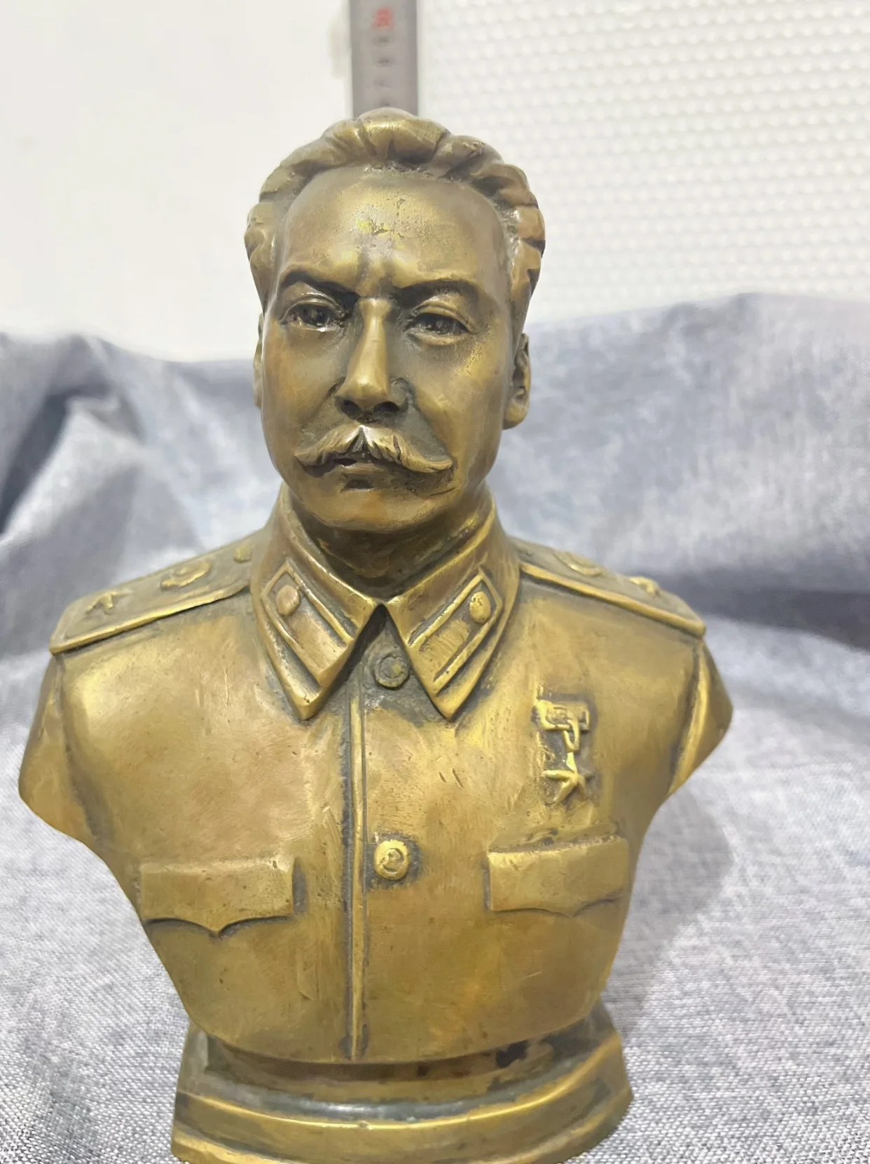 Copper carving World War II Soviet Russia leader Joseph Stalin socialist Bronze sculpture Battle of Moscow Battle of Stalingrad