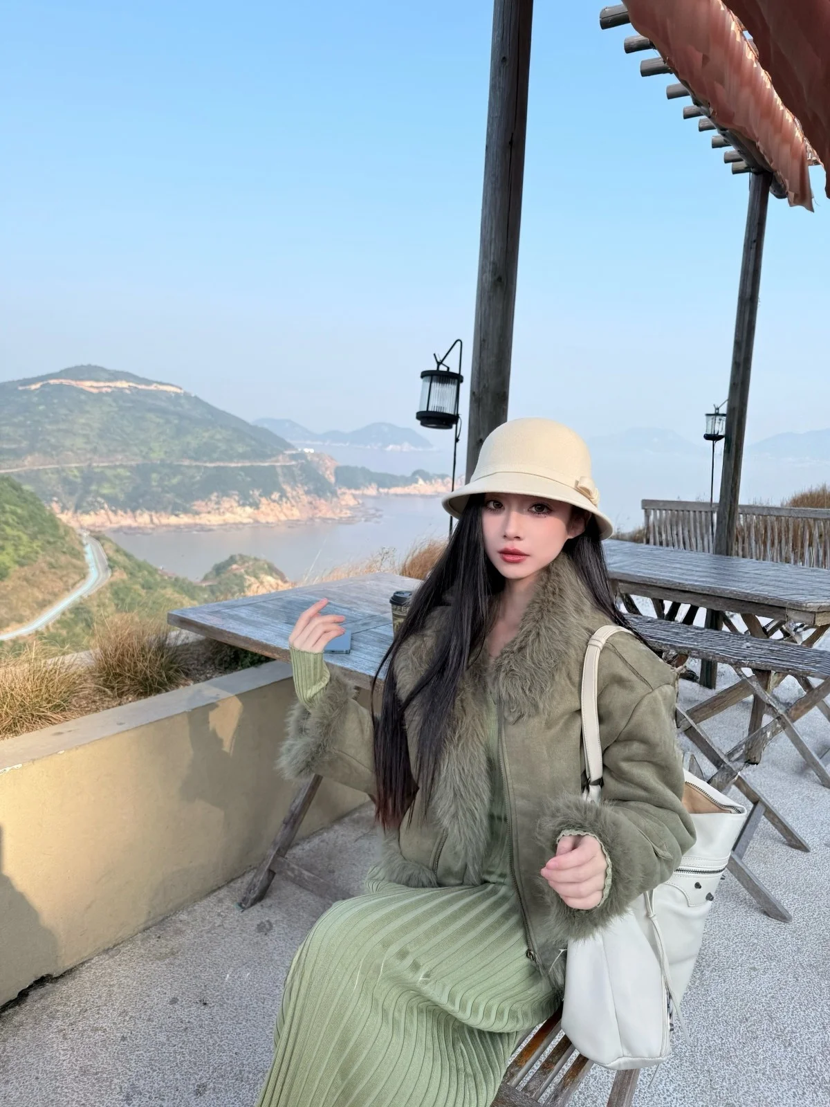 Casaco de Couro Feminino SIMONA Thiened Retro, Novo, Quente, Estilo Tubo Reto, com Zíper