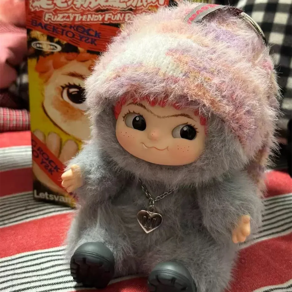 Wakuku Fuzzy Trendy Fun Party Box Carino Wakuku Action Figure Scatola misteriosa Borsa per bambola carina Ciondolo Borsa a sorpresa per bambola Giocattolo regalo