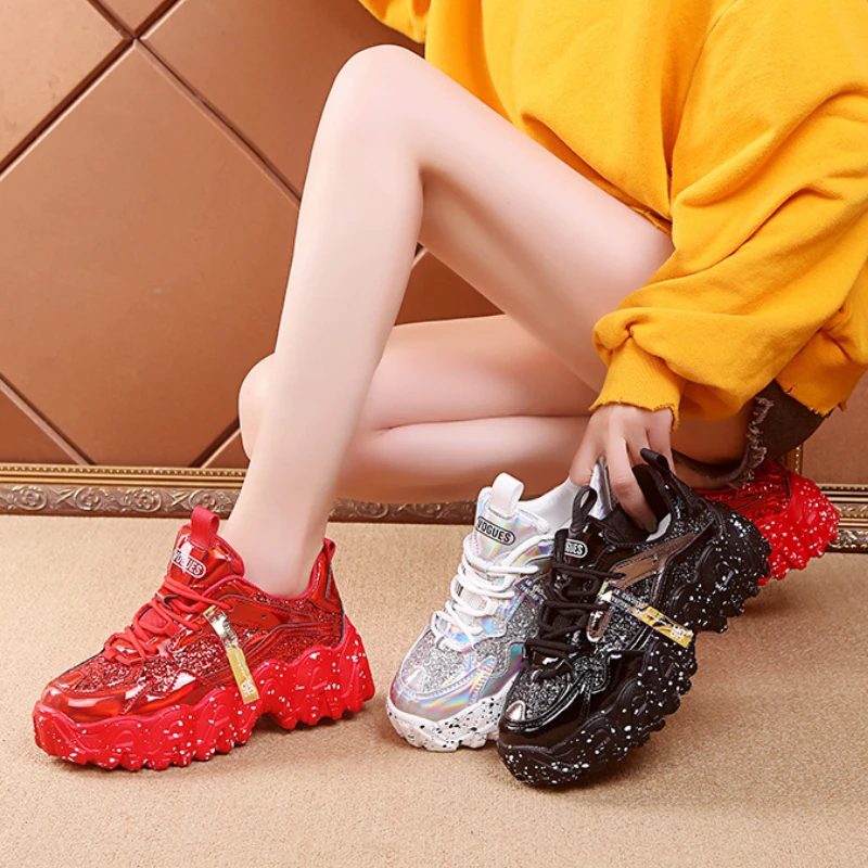 Kobiety grube podeszwie wysokość zwiększenie cekiny trampki kobiety 2023 nowa Chunky platforma wygodne Trend Sneakers Zapatos De Mujer