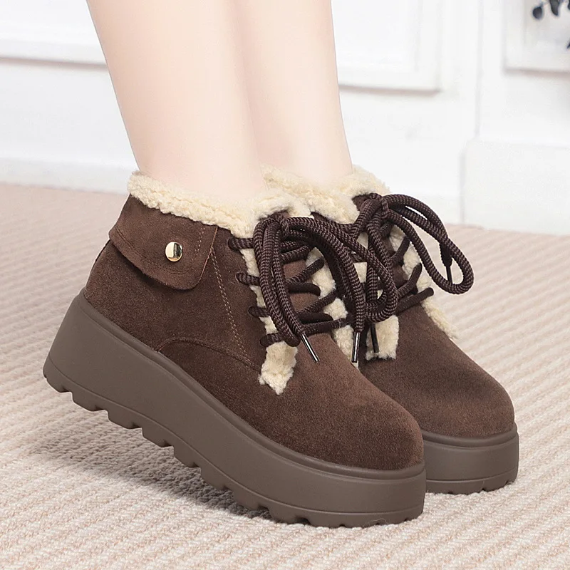 5,5cm Komfortable Allround Retro Dicksohlige Wildleder-Fell-Schuhe Winter-Stiefeletten 2026 Damen Flache Warme Plüsch-Schneestiefel für den Alltag