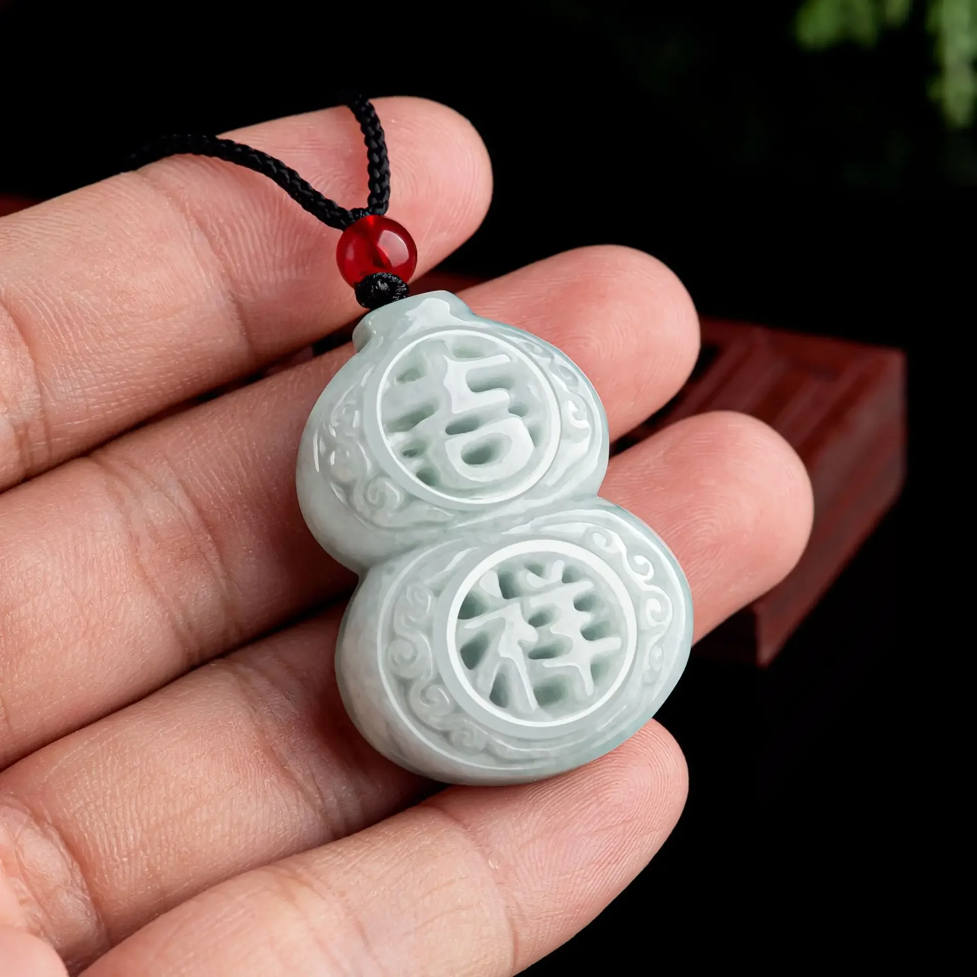 

Burmese Jade Gourd Pendant Accessories Jadeite Gemstones Charms Carved Jewelry Talismans Fashion Natural Necklace Real White