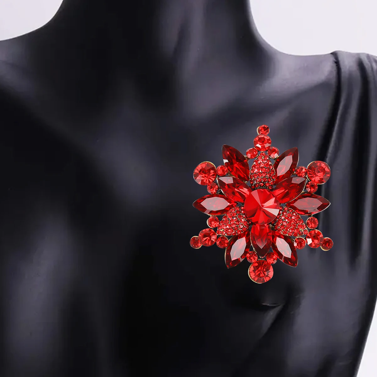 Beaut&Berry Fashion Rhinestone Flower Brooches for Women 9-color Snowflake Party Casual Brooch Pin Gifts