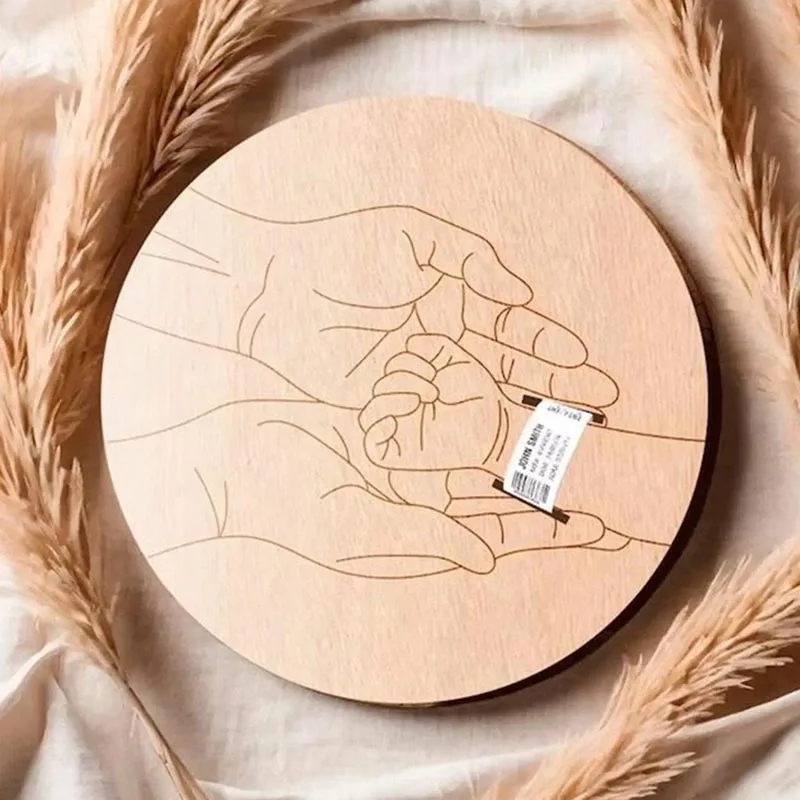 Placa comemorativa de madeira para pulseira de hospital de nascimento de bebê, placa de coleção circular esculpida para recém-nascidos