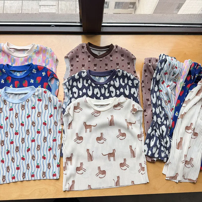 

Summer Kids Clothes Set 1-10T Sweet Floral Girls Leisure Suit Boys Cartoon Bear T-shirt+Shorts Loose Children Outfit 2PCS