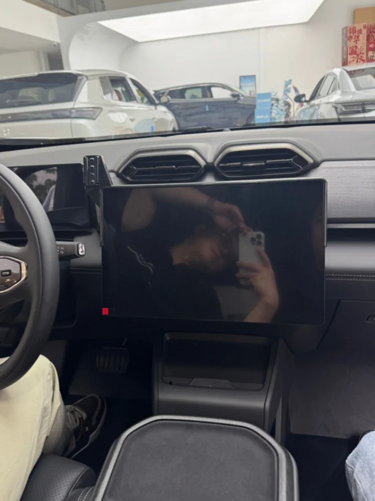 Car Phone Mount For Dongfeng Aeolus L7 2024-2026 & Aeolus Haohan 2025, No Blockage Of Driver’s Sight After Installation