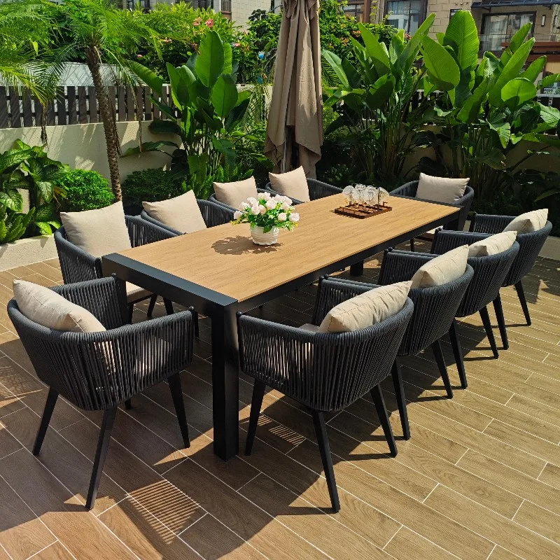 Outdoor plastic wood table and chair courtyard villa garden leisure table and chair minimalist style comfortable rope chair plas