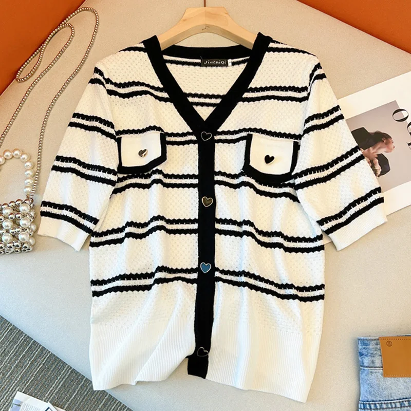 Stylish Vintage Knitted Sweater For Women Color-blocked Short Sleeve Single-breasted Knitwear Tops Elegant Fashion Chic Jumpers