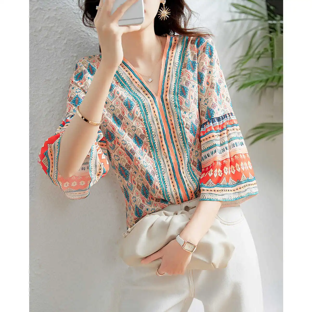 Folk Elegant Printed Chiffon Shirt Spring Summer 2023 Streetwear V-Neck Flare Three Quarter Sleeve Loose Blouse Women\'s Clothing