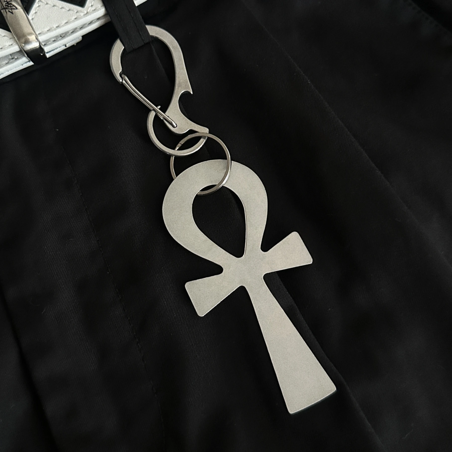 Egyptian Ankh Stone Keychain: Alloy Pendant, Punk & Hip-Hop Waist Outfit Accessory, Gift
