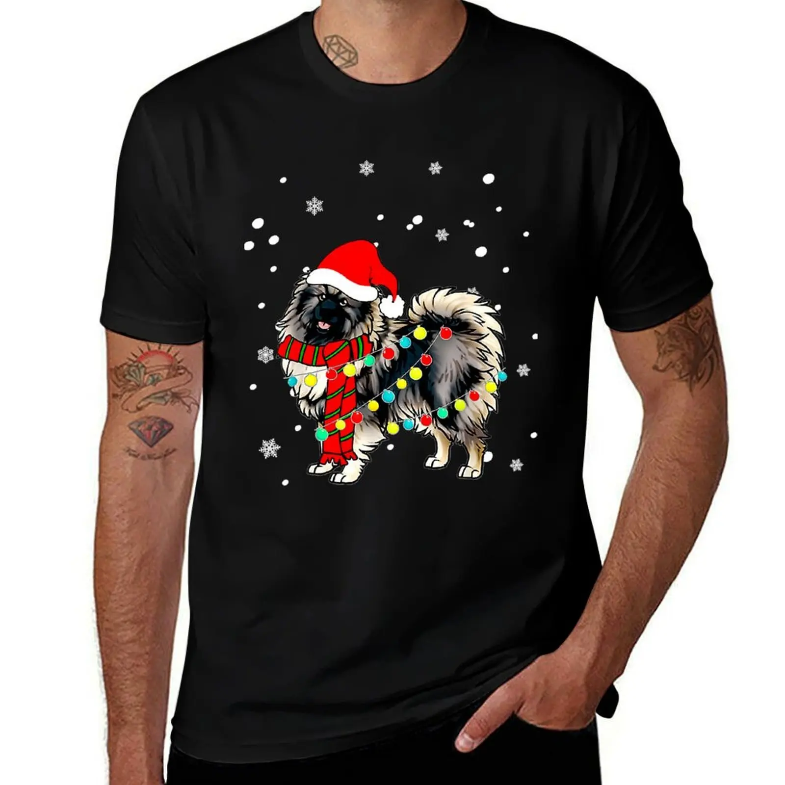 

Keeshond Dog Santa Hat Christmas Dog Light Tree Xmas T-Shirt cotton t shirts man 100% funny t shirts man T-Shirt