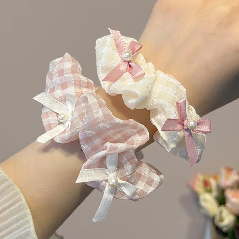 Thumbnail 2 - #10 Trending Ponytail Holders Right Now