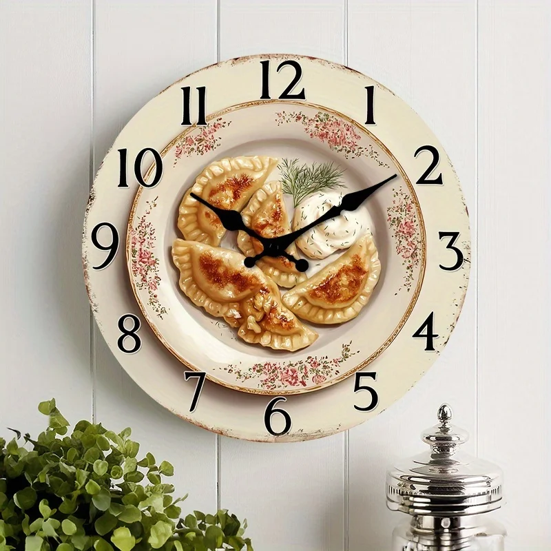 1 reloj de pared silencioso sin sonido de tic-tac, con un diseño circular decorativo de pierogi con crema agria sobre un marco decorativo