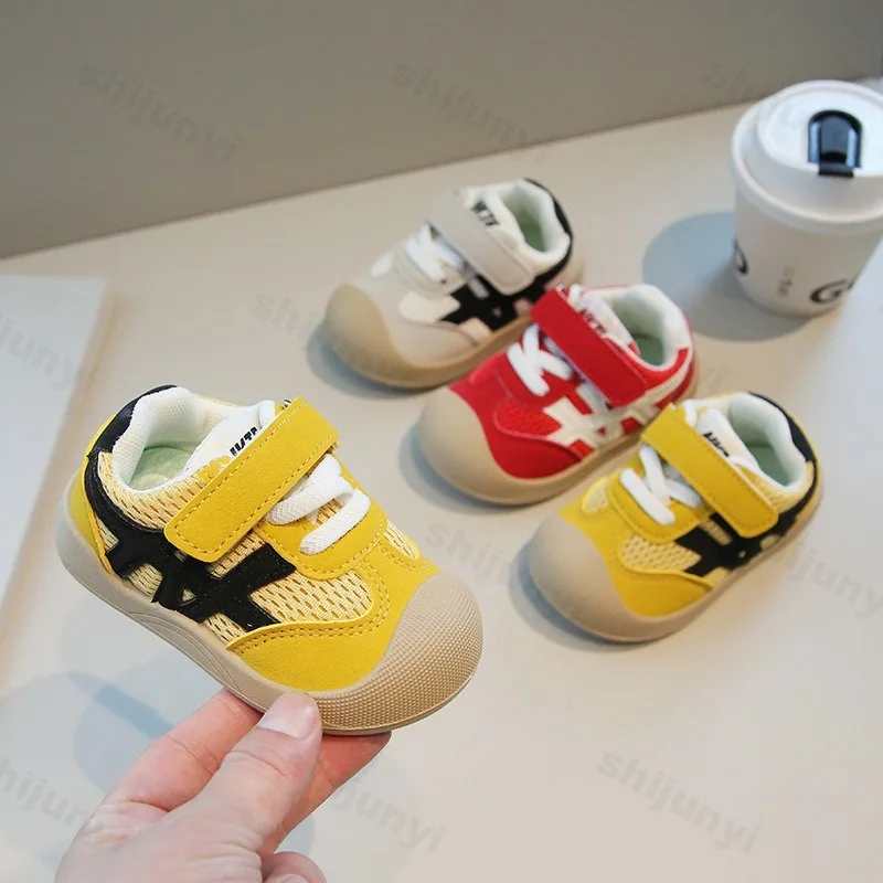 

Осенняя детская повседневная спортивная обувь, 2025 г., удобные противоскользящие детские уличные кроссовки для бега, дышащие сетчатые кроссовки для мальчиков и девочек