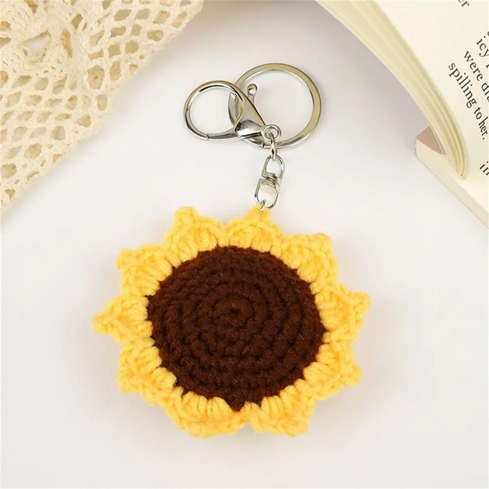 Creative Strawberry Knitted Fruit Keychain Handmade Sweet Cute Crochet Key Chain Woolly Cartoon Weaved Keyrings Handbag Charms