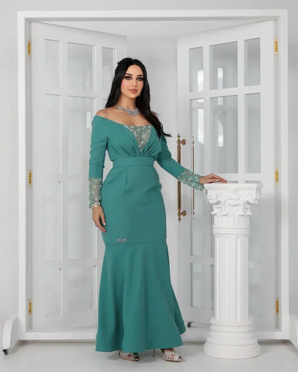 Vestidos de noite de alta qualidade fora do ombro bainha vestido de cocktail celebridade flores lantejoulas dobra cetim vestido de festa de baile personalizado