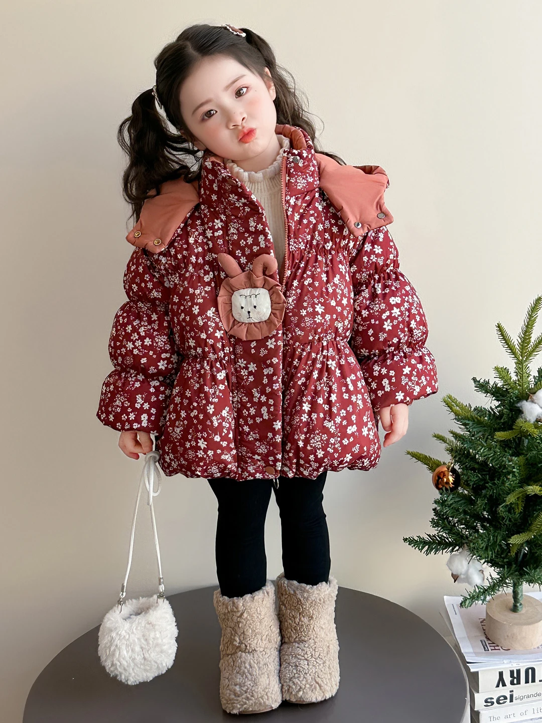 

Sweet Rabbit Floral Cotton Jaet Winter Clothes Thiened Warm Hooded Girls' Clothes Faionable Chinese Brandl Product