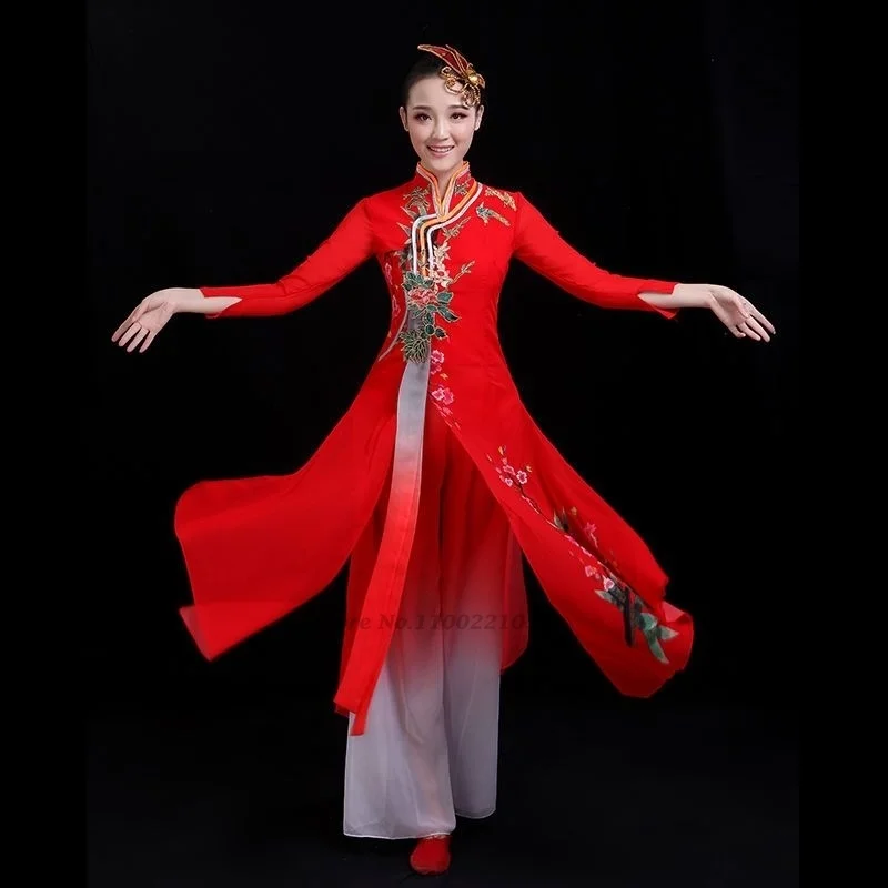 2026 chinesisches Volkstanzkleid, traditionelles Bühnentanzkostüm, Blumenstickerei, Qipao-Tops + Hosen, Set, chinesisches Kleid, Tanzoutfit