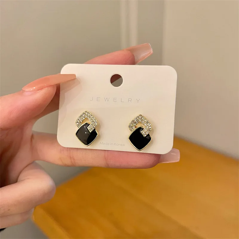 Korean Style Black Zircon Stud Earring For Women Shiny Rhinestone Square Geometric Earrings Girl Party Statement Jewelry Gifts