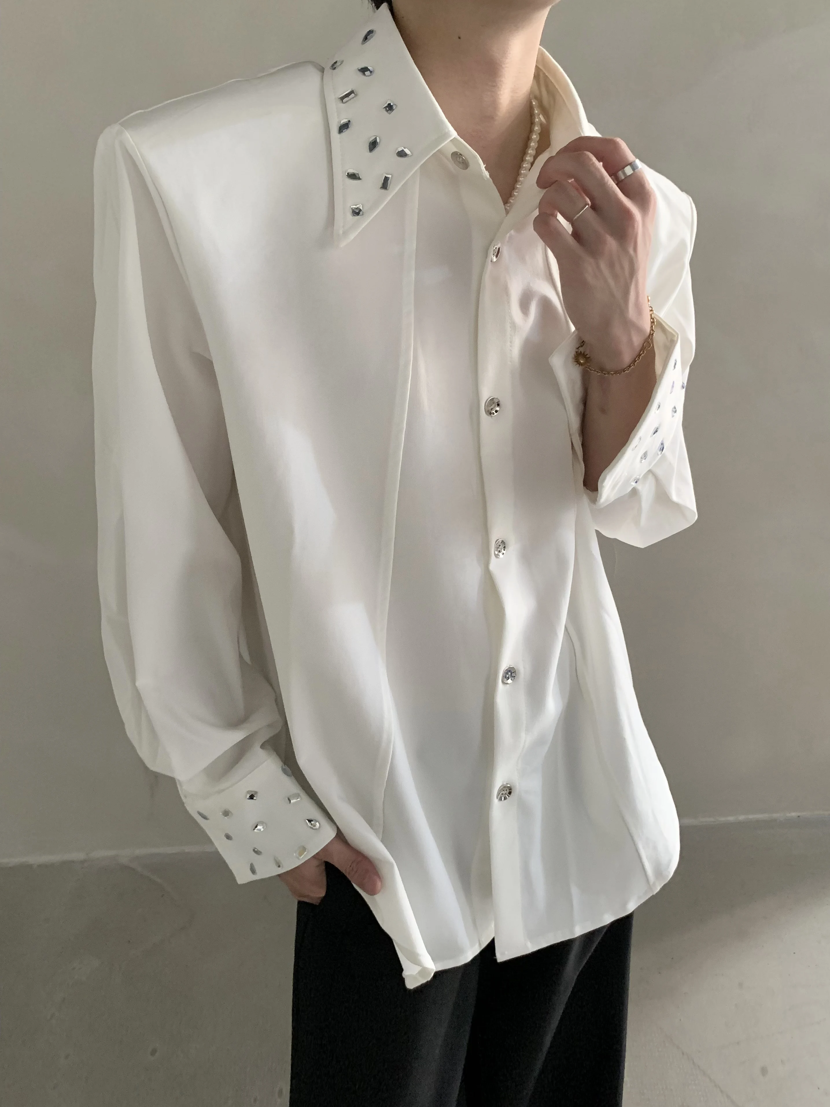 2025 Fashion Trend High-End Light Luxury Heavy Craft Diamond-Studded Long-Sleeve Shirt Design Loose Casual Stylish Men's Shirt