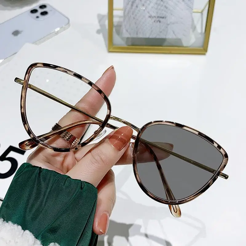 Cat Eye Glasses Frame Myopia Eyeglasses Photochromic Gray Lens Woman Spectacles Luxury Eyewear Shortsighted Glasses