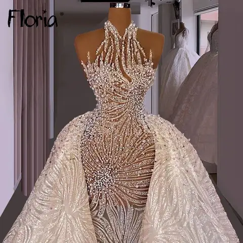 White Luxury Wedding Dress With Detachable Train Customized For Bride Dubai 2025 Pearls Bridal Gowns For Black Girls
