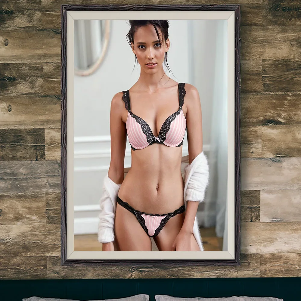 E320 كورا إيمانويل مثير نموذج الفيلم ستار جدار قماش حريري المشارك الفن هدية تزيين المنزل #1