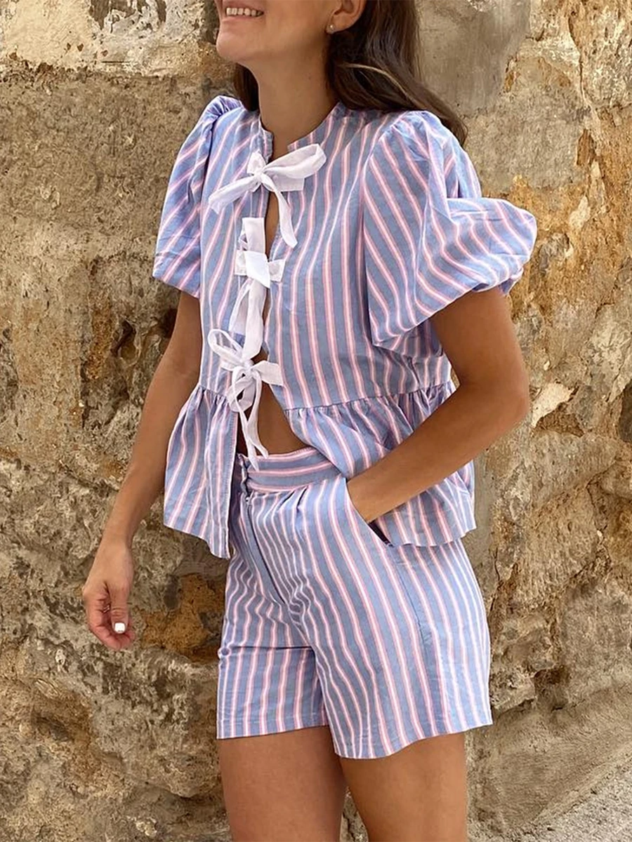 Women Short Sets Striped Short Puff Sleeve Tie-up Bow Shirt with Elastic Waist Shorts Summer Outfit Casual Lounge Set Streetwear