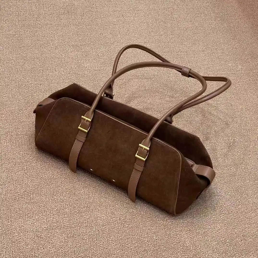 

2025 New Matte Niche Handbag Bowling Bag Retro Shoulder Messenger Bag Large Capacity Commuter Bag Women